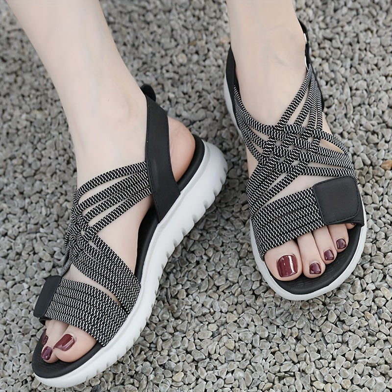 Soline | Sporty-elegant sandals with a high sole