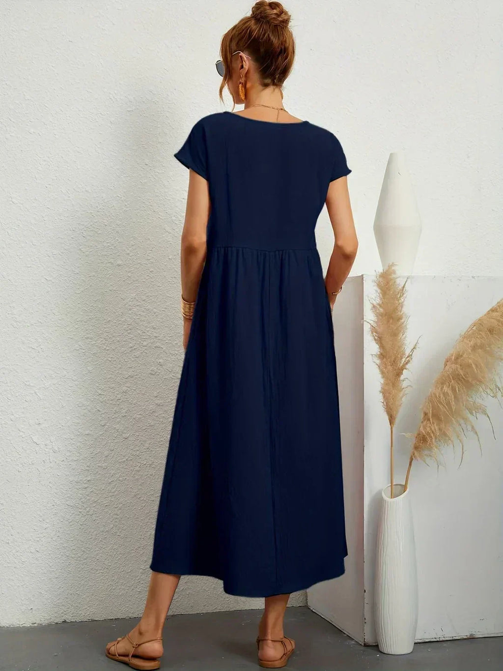 Heike | Flowing Midi Dress With Timeless Elegance