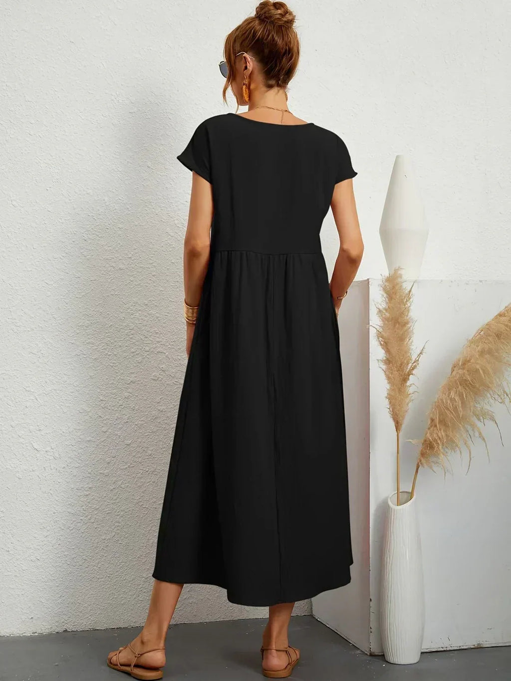 Heike | Flowing Midi Dress With Timeless Elegance
