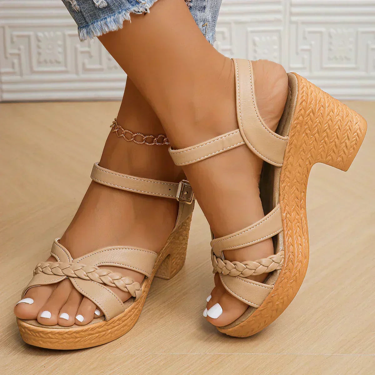 Gianna | Classic sandals with mid-height