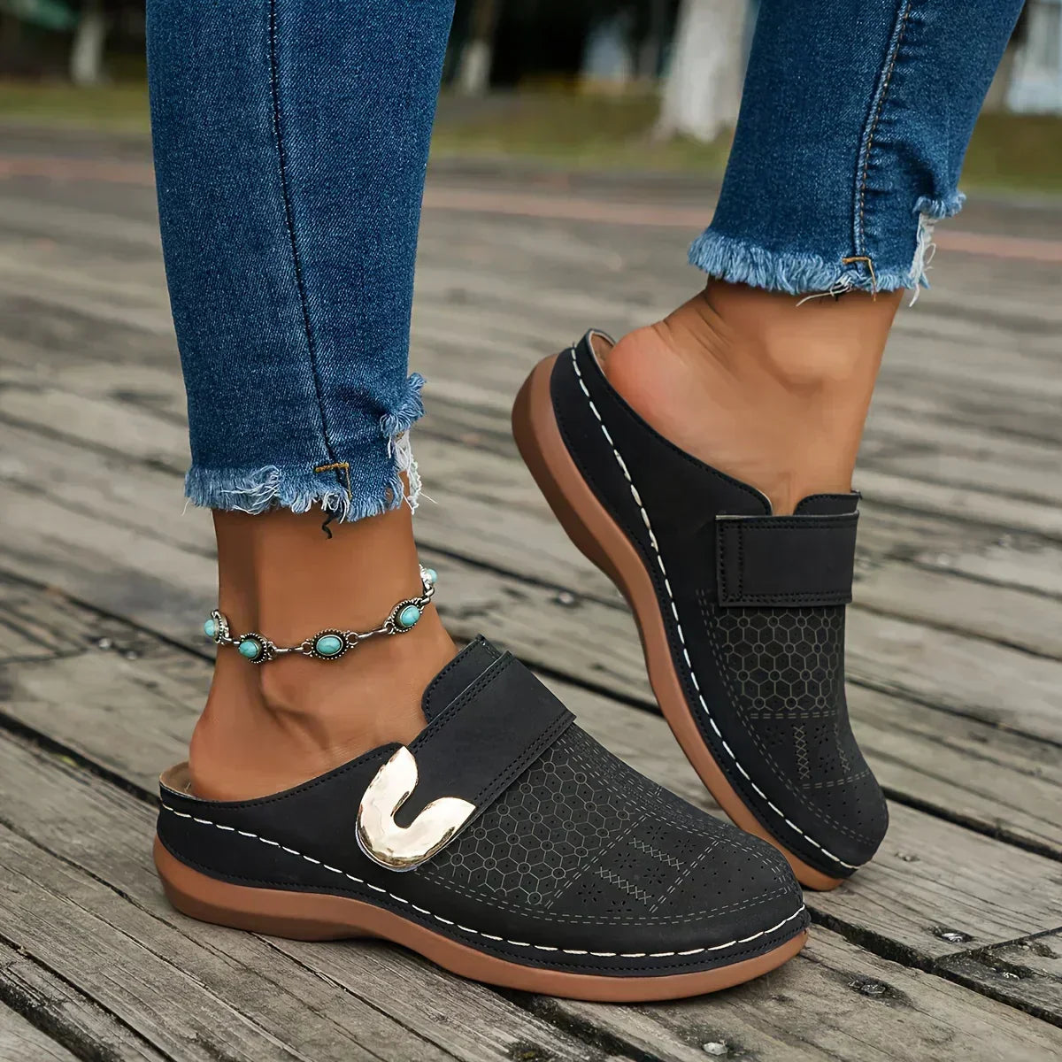 Caprielle | Chic Keilsandalen