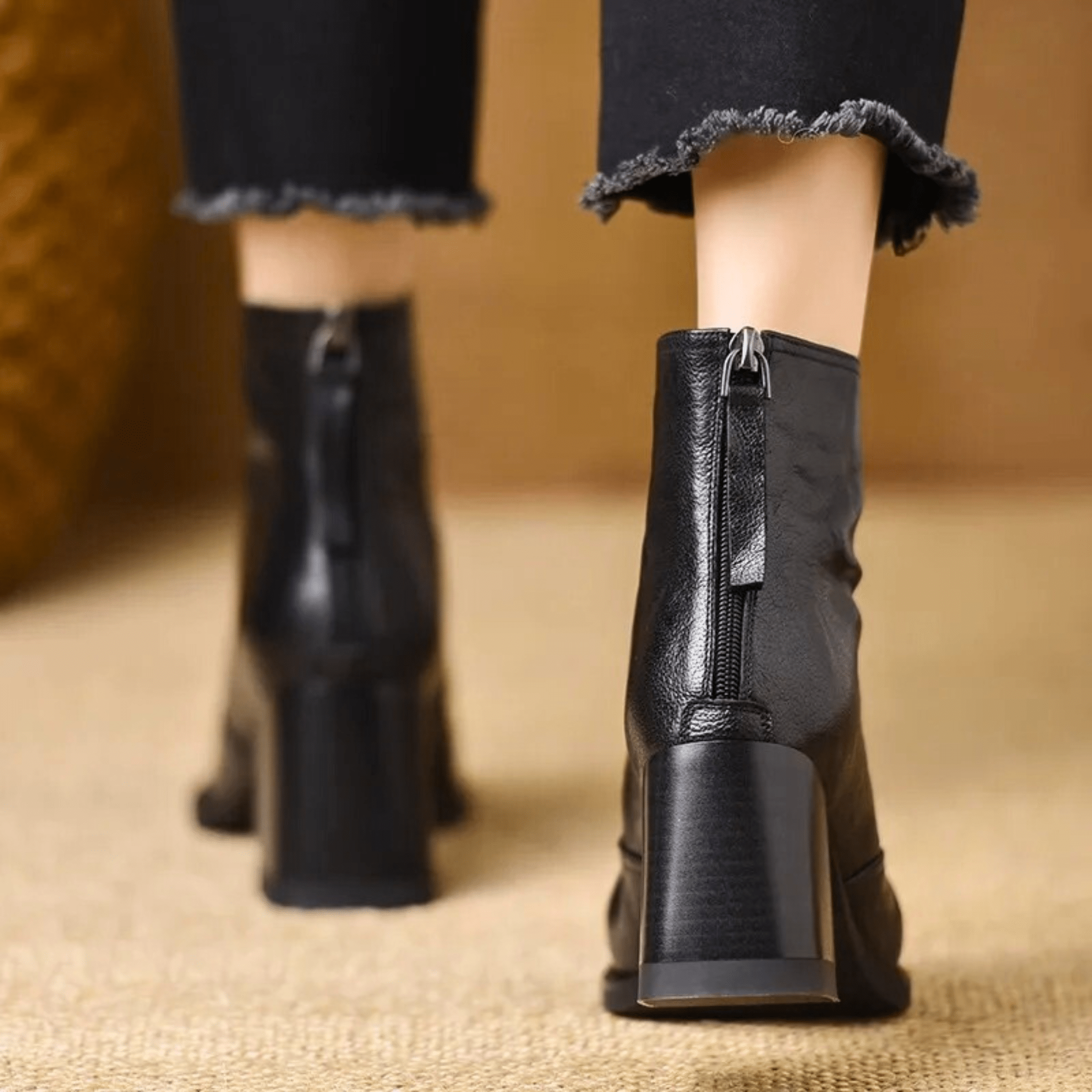 Ovelle | Classic Heel Boot
